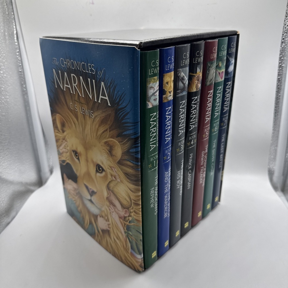 The Chronicles of Narnia Hardcover 7-Book Box Set : The Magician'